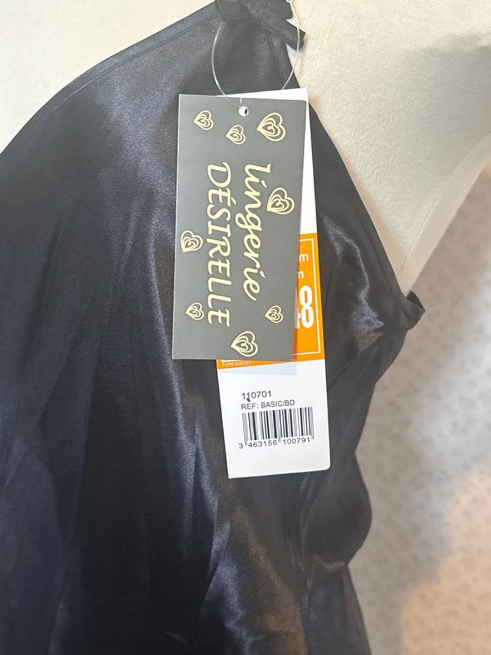 Nuisette taille 46/48 marque desirelle neuve avec étiquette - photo numéro 4