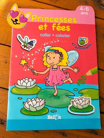 Cahier de coloriage princesses et fées
