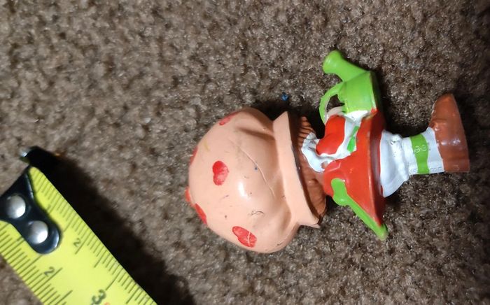 figurine charlotte aux fraises vintage - photo numéro 4