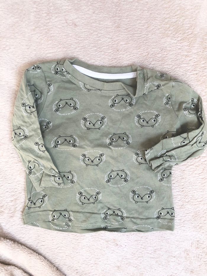 T-shirt / 9mois / primark