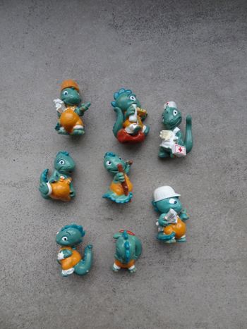 Figurines dinosaures