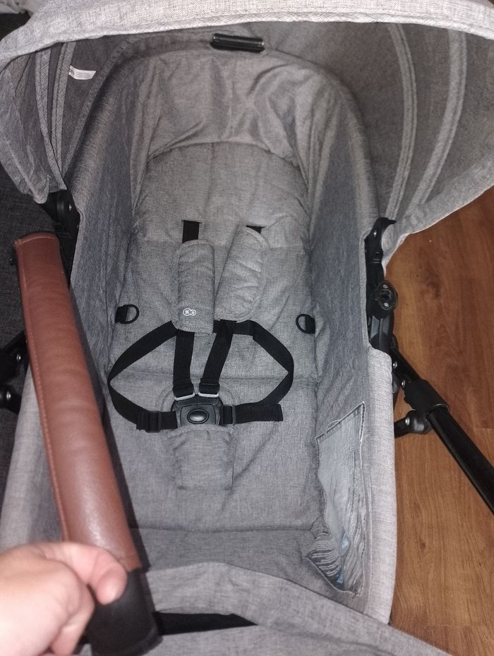 Poussette 2en1 kinderkraft avec tous les accessoires - photo numéro 2