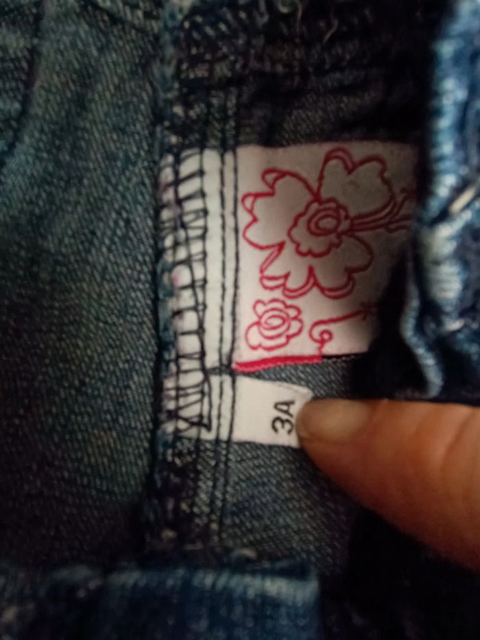 Pantacourt jean 3 ans - photo numéro 2