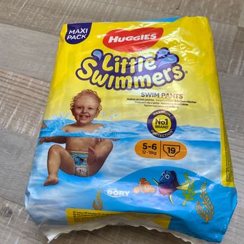 Couches de  piscine