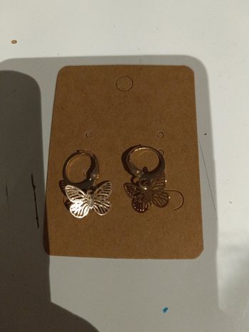 Boucle d'oreille