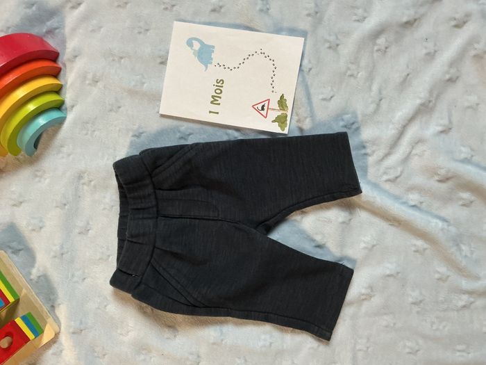 pantalon bleu marine taille élastique kiabi 1 mois - photo numéro 2