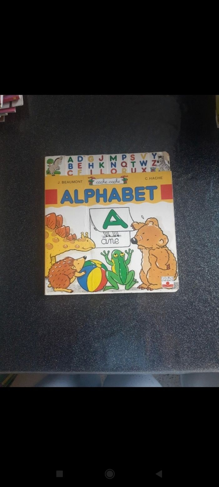 Divers livres à vendre - photo numéro 8