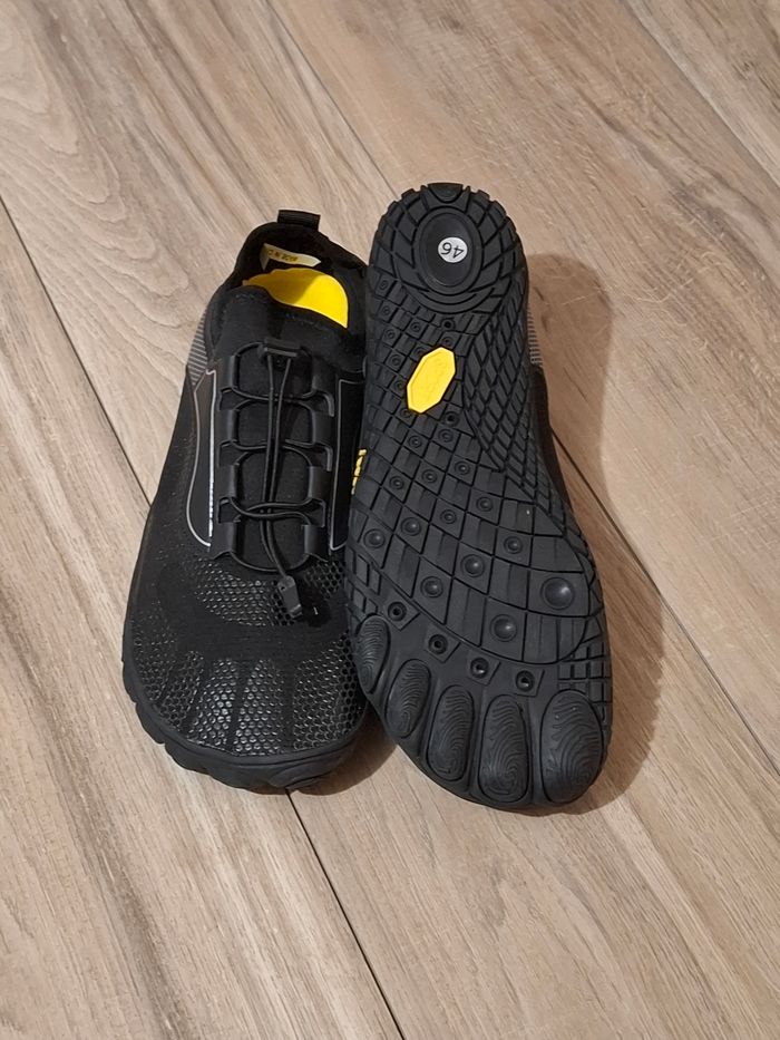 Basket homme sport finesse aquatique noir - photo numéro 2