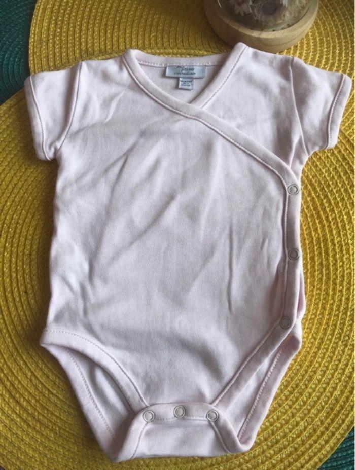 Lot bodies primo corredino fille 0-1 mois - photo numéro 2