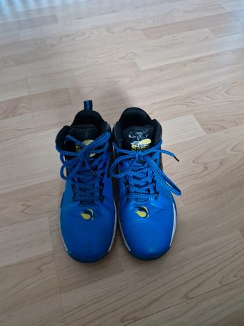 Basket taille 36