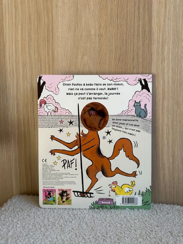 Livre chien foufou fait tout de travers ! - photo numéro 3