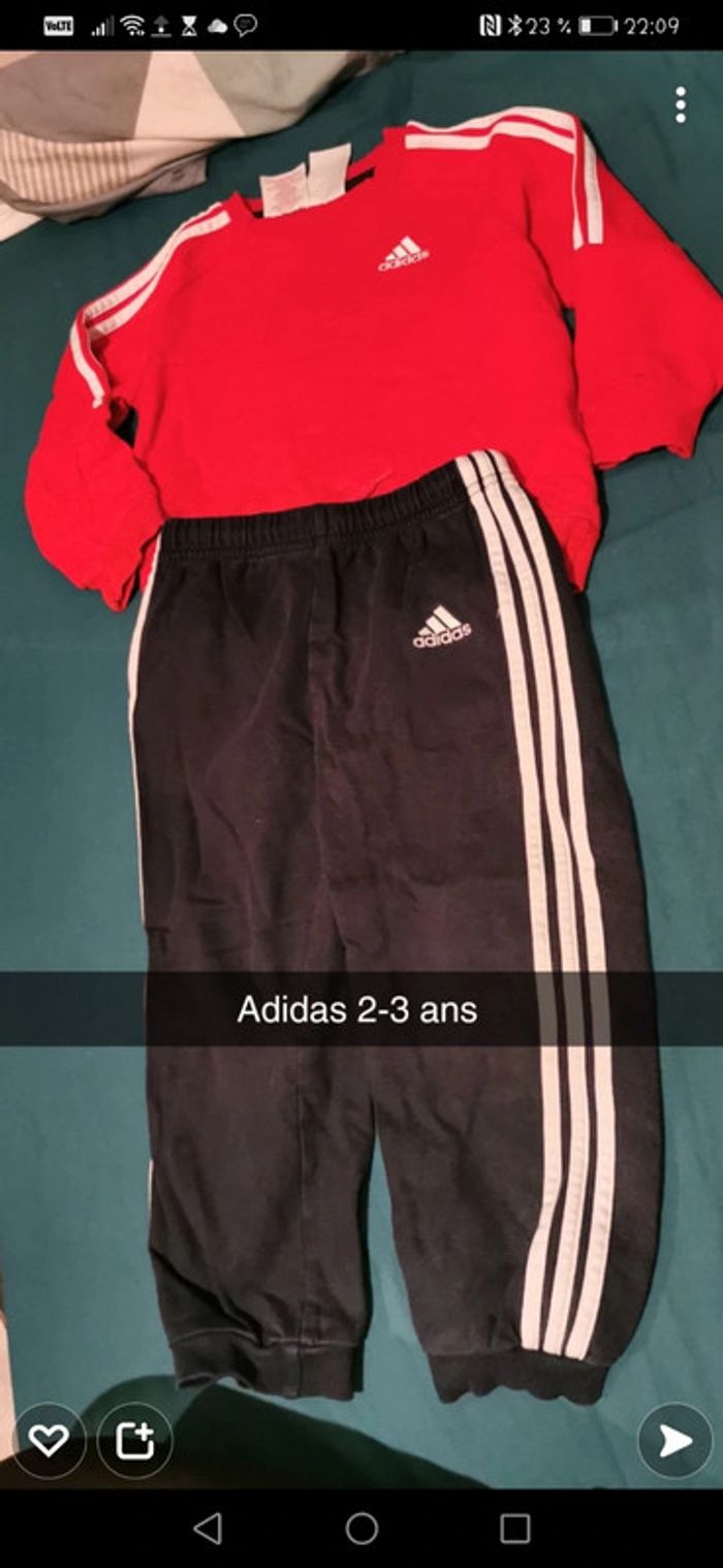 Ensemble adidas