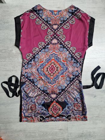 Tunique Blouse promod effet satiné étiquette de taille coupée mais convient à un XS