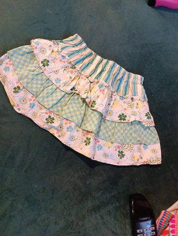 Jupe à volants fleurie