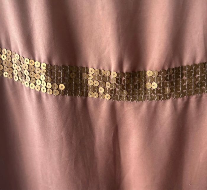 Robe élégante - photo numéro 2