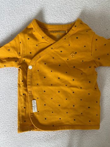 Brassière bébé 1-2 mois très bon état