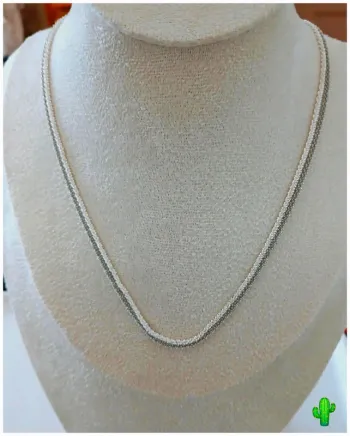 Duo de colliers argentés fins – tendance chic été