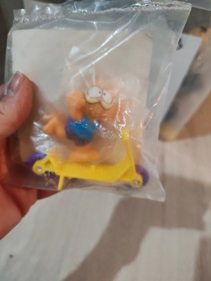 Figurine McDonald's Garfield - photo numéro 2
