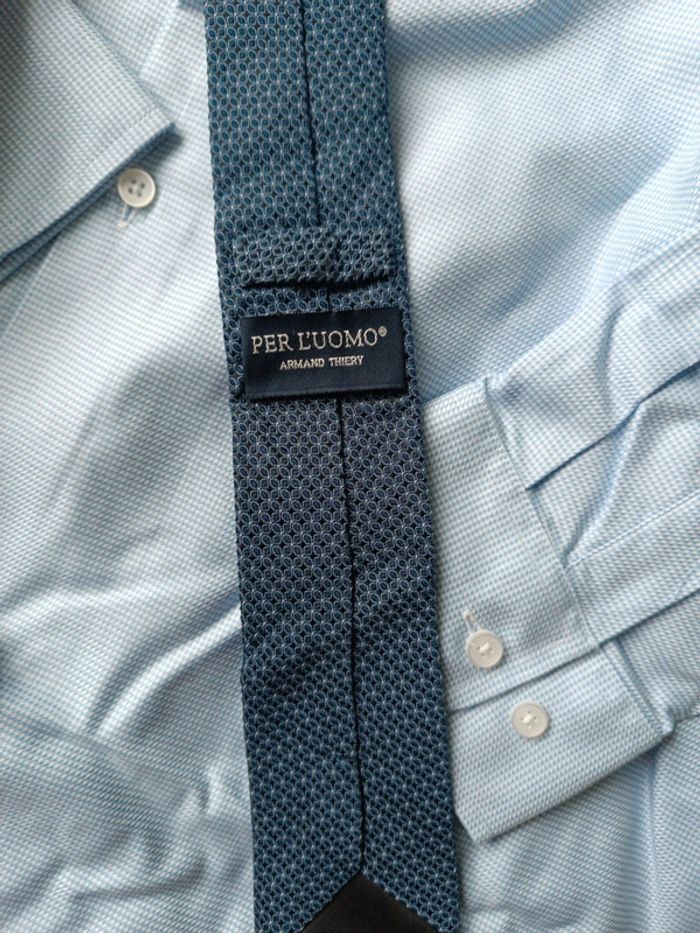 Veste + chemise + cravate Armand Thierry - photo numéro 5