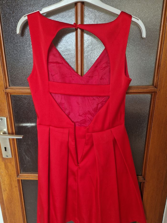 Robe rouge nafnaf - photo numéro 3