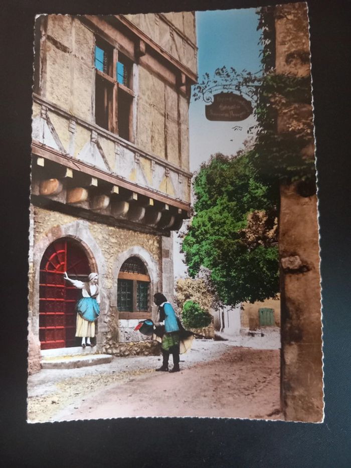 Carte postale de Pérouges la cité médiévale