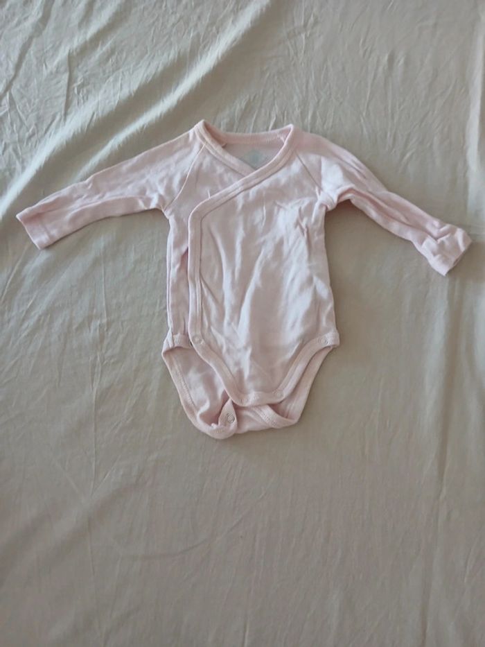 Body 1 mois