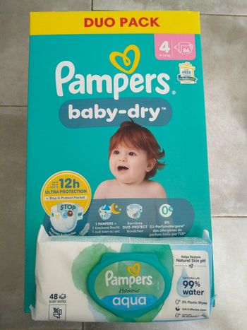 Couches Pampers taille 4 x 86 et lingettes