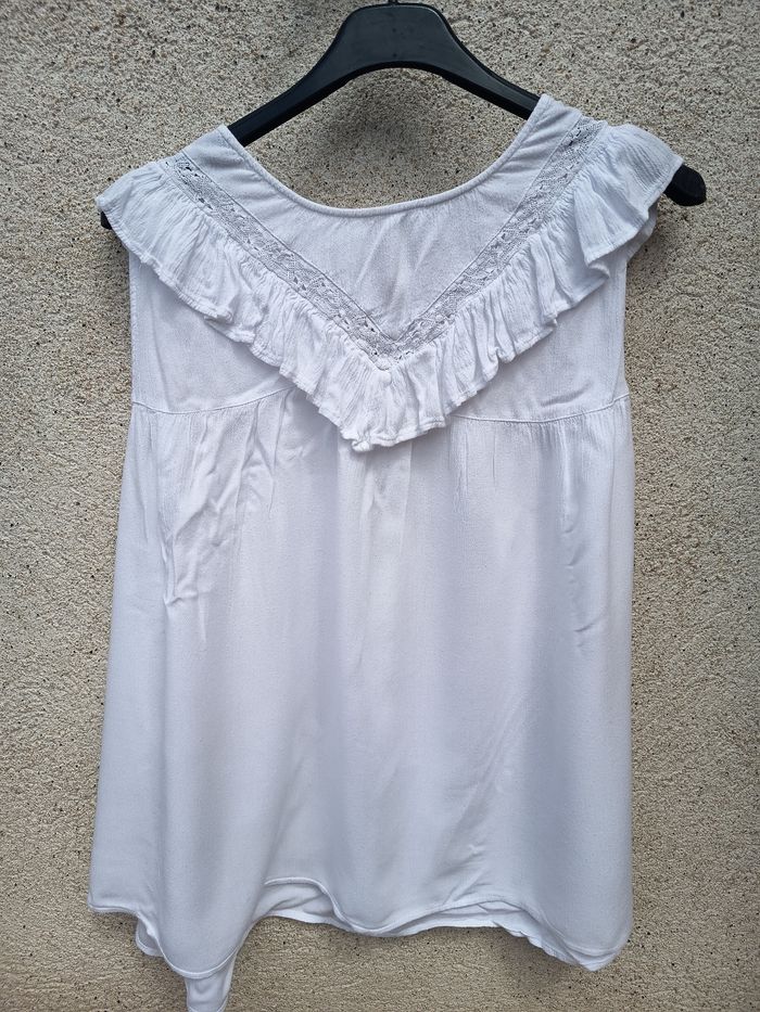 Haut C&A taille 44 - photo numéro 1