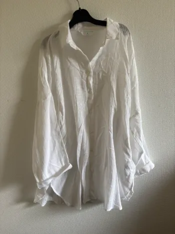 Chemise longue blanche