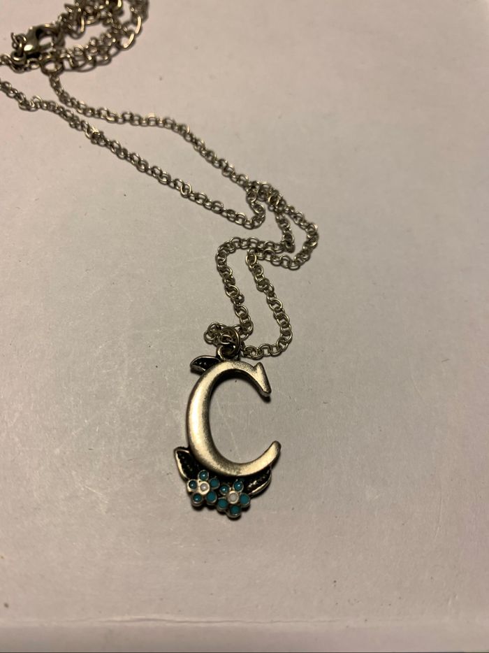 Collier initiale C - photo numéro 3