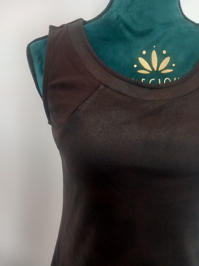 Robe élégante Cache cache simili cuir et daim - photo numéro 2