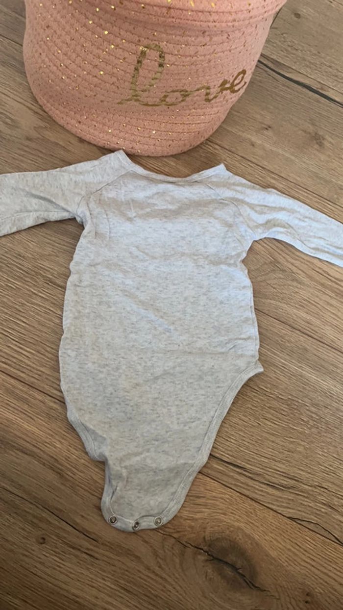 Body 12 mois - photo numéro 3
