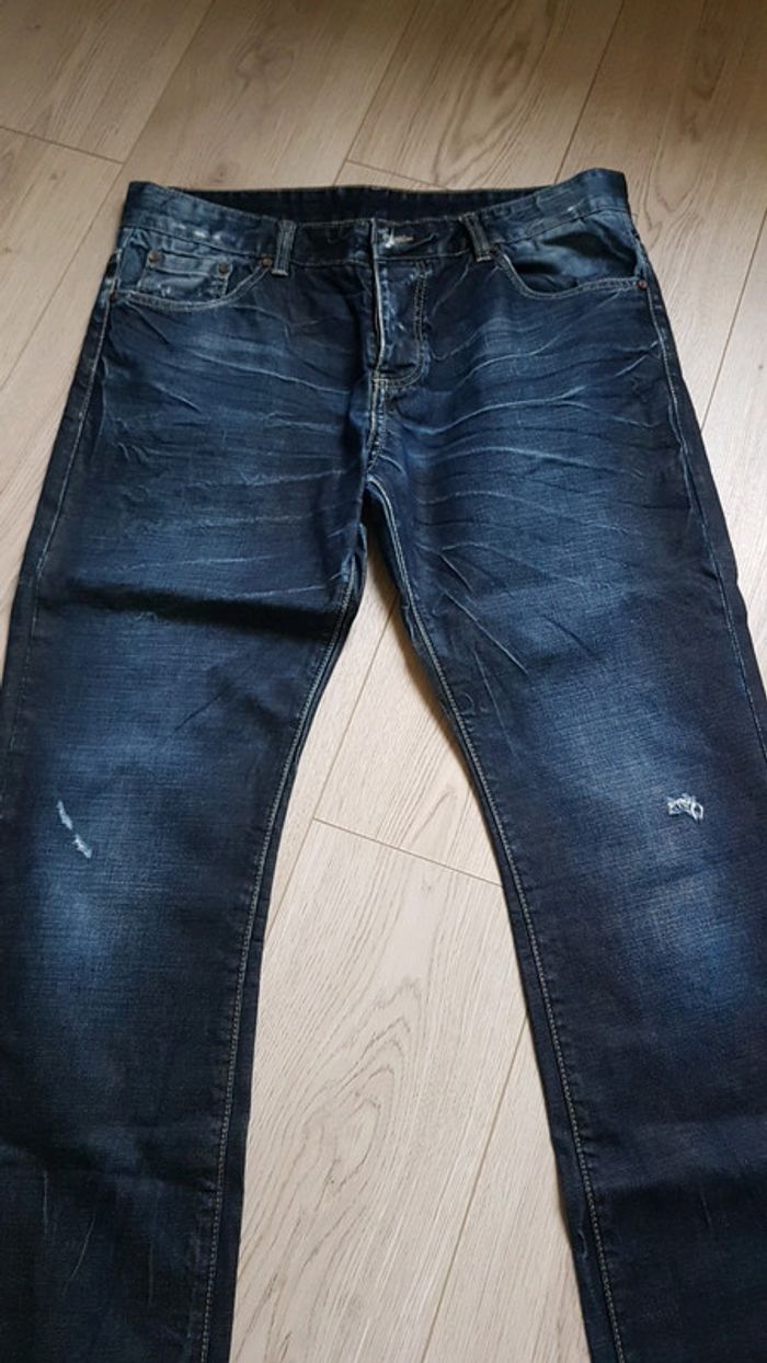 Jean bleu foncé coupé droite taille 44 - photo numéro 2