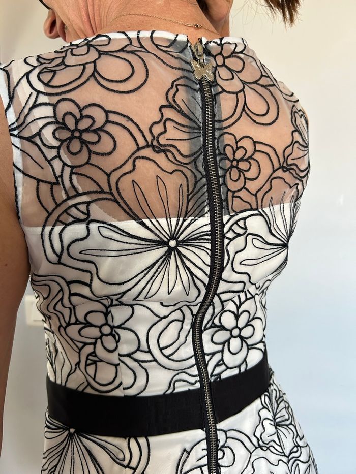 Robe habillée taille 38 - photo numéro 5