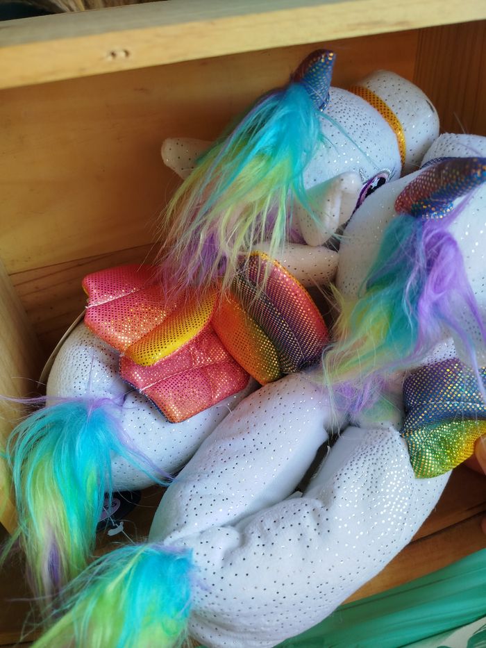 Pantoufle fille licorne 🦄 37/38 - photo numéro 7