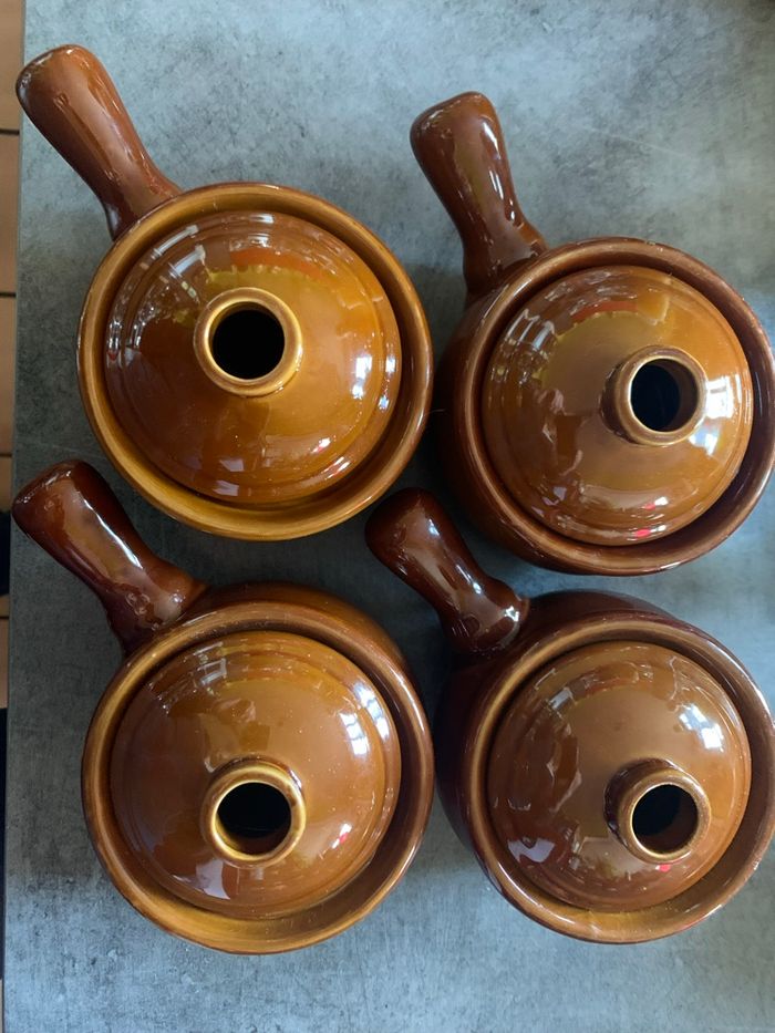 Poêlons en grès émaillé