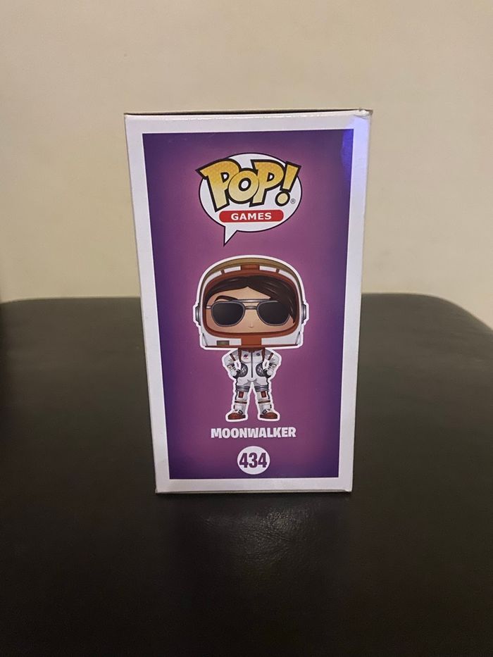 Figurine Games Fortnite »POP »Moonwalker 434 - photo numéro 5