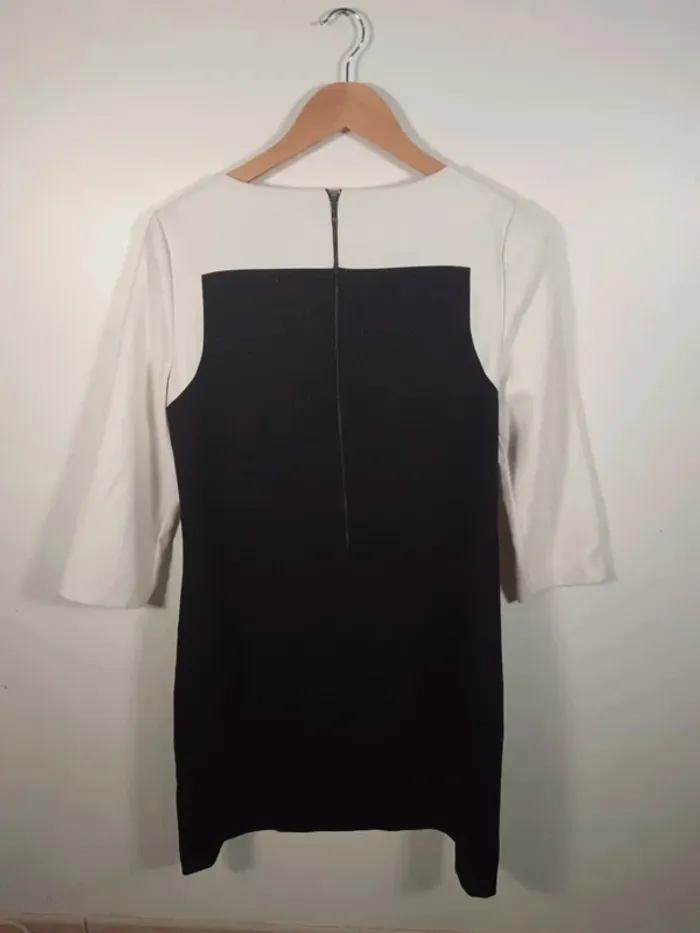 C5 robe noir/blanc Burton 40 - photo numéro 2