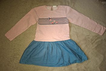 Robe rose et bleu noukies 7/8 ans