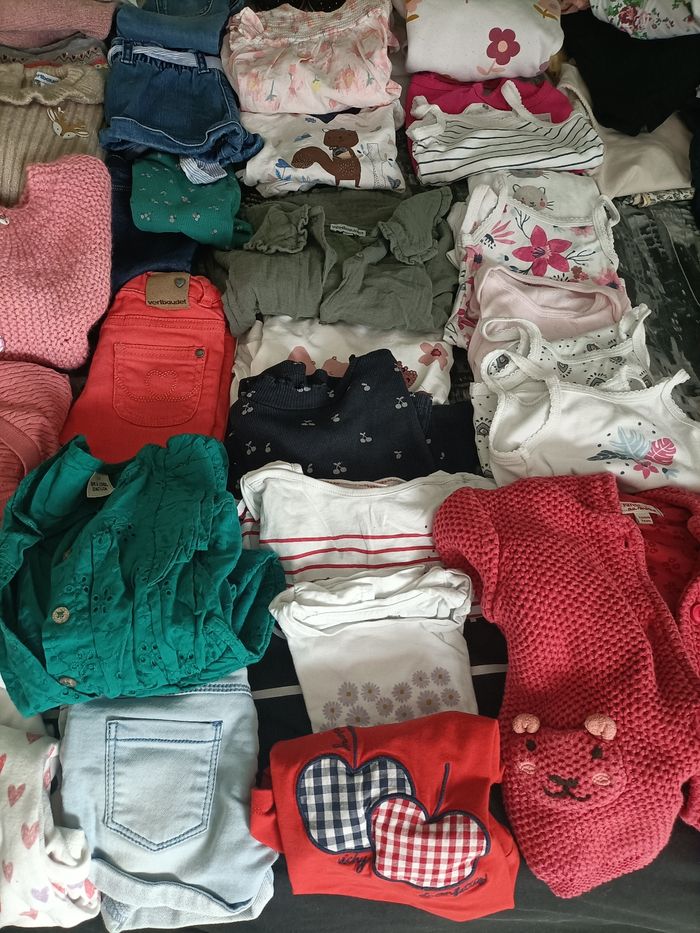 Lot Vêtements filles 12 mois - photo numéro 4