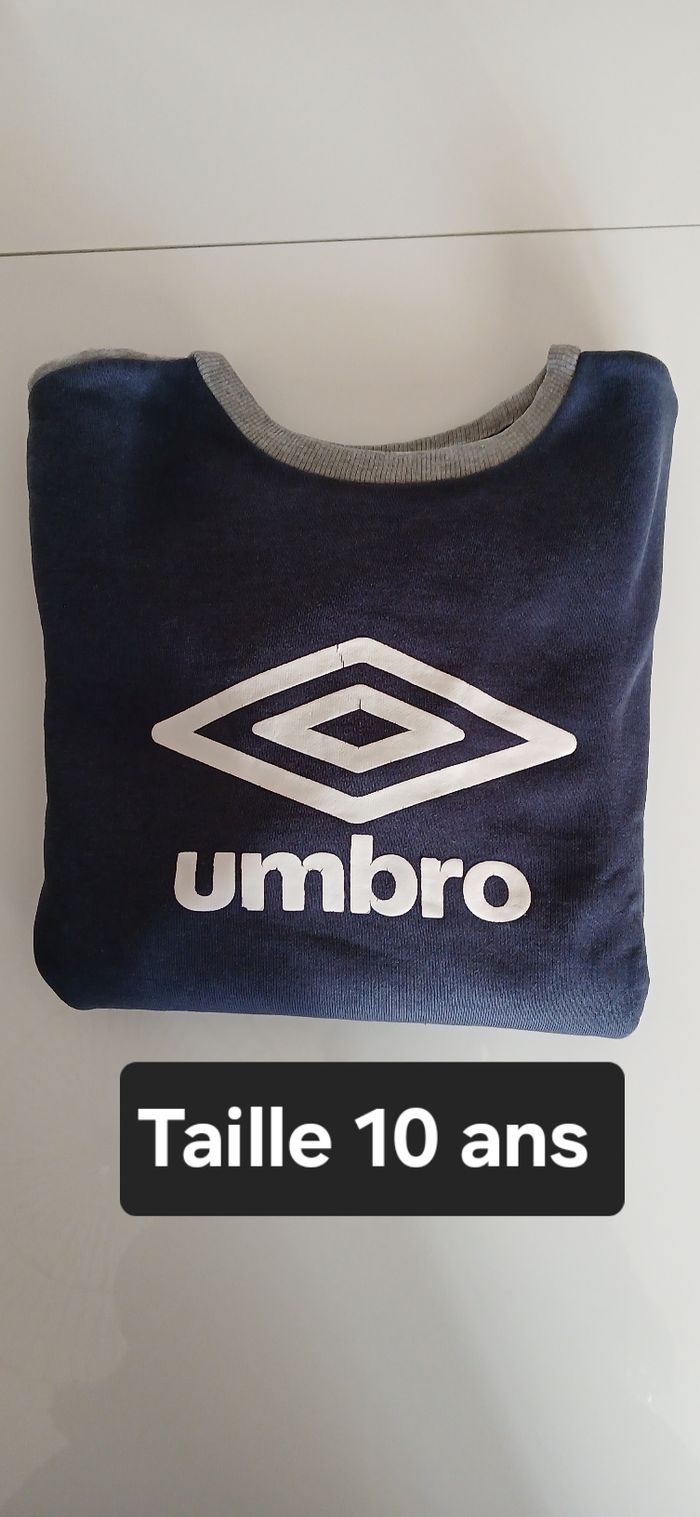 Swett garçon Taille 10 ans marque Umbro