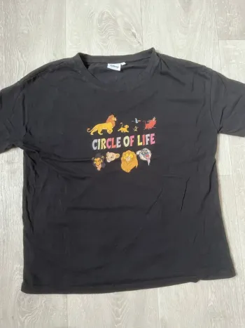 TEE shirt le roi lion Disney Zara