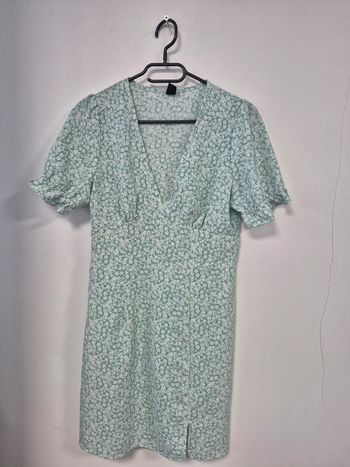 Robe courte décolté
