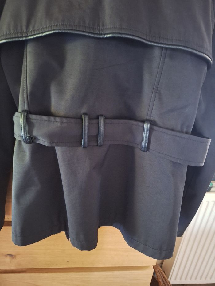 Trench court noir - photo numéro 8