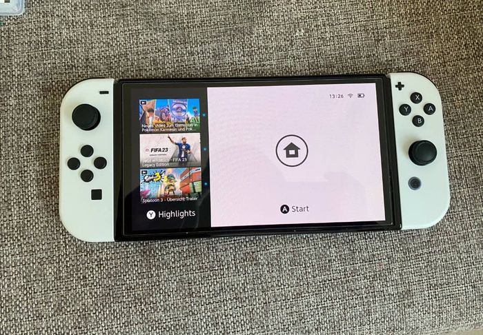 Nintendo Switch oled - photo numéro 2