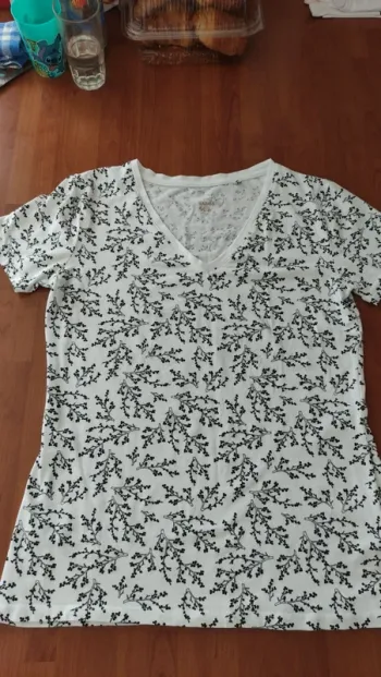 Tee-shirt manches courtes c&a taille M