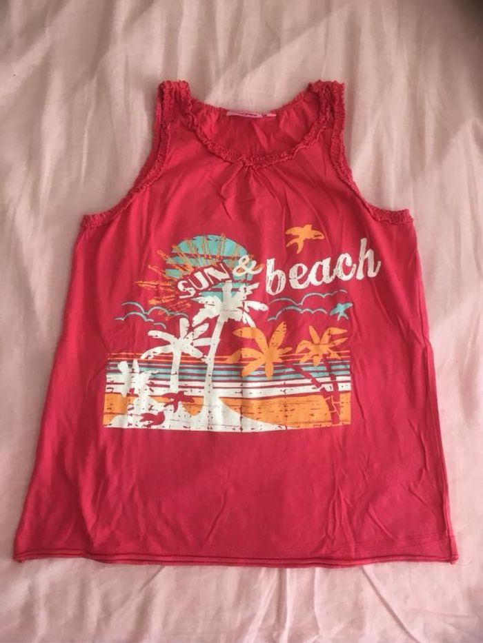 Débardeur rouge Kiabi 11/12 ans (2€20)