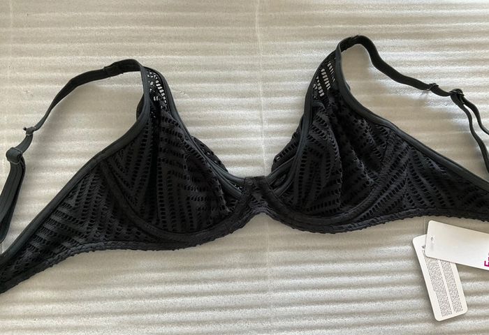 Haut maillot noir Freya neuf - photo numéro 11