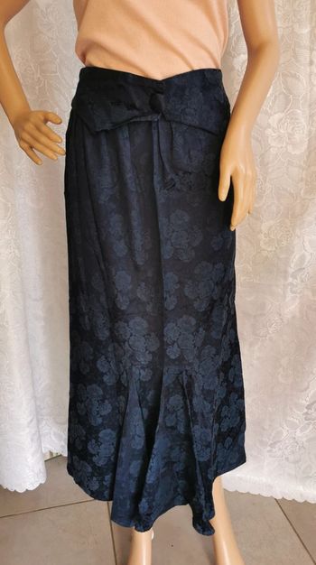 Jupe. Bleue . Taille 36