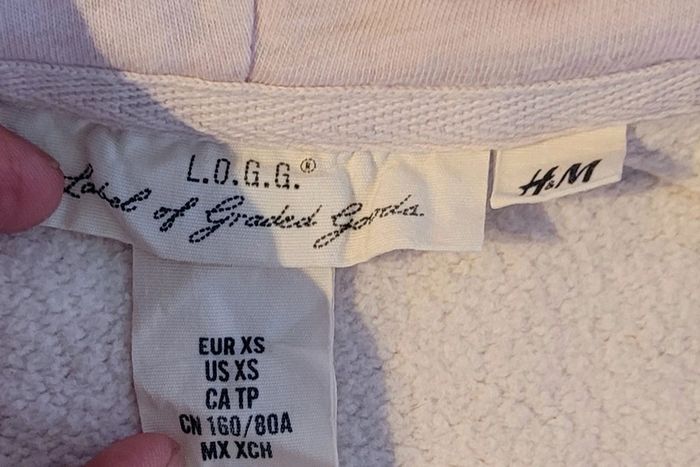 Pull sweat à capuche femme - photo numéro 3